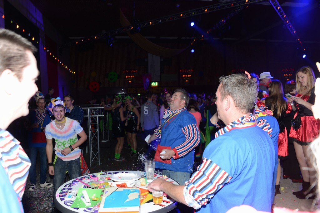 ../Images/Jubileum feest 5x11 204.jpg